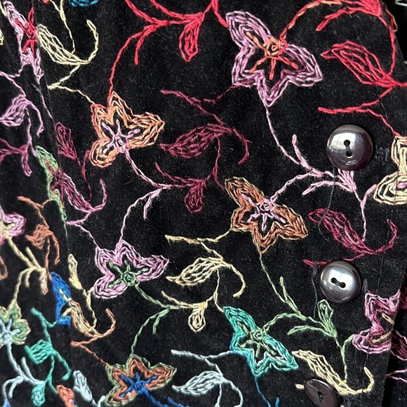 CotuJinc Black Vintage Vest - Picture 2 of 4